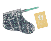 Load image into Gallery viewer, Best Foot Forward - Softening Foot &amp; Heel Mask
