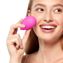 Load image into Gallery viewer, beautyblender® Queen
